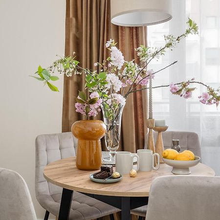 Ts Gold New Town Apartment & Free Private Parking شتشيتسين المظهر الخارجي الصورة