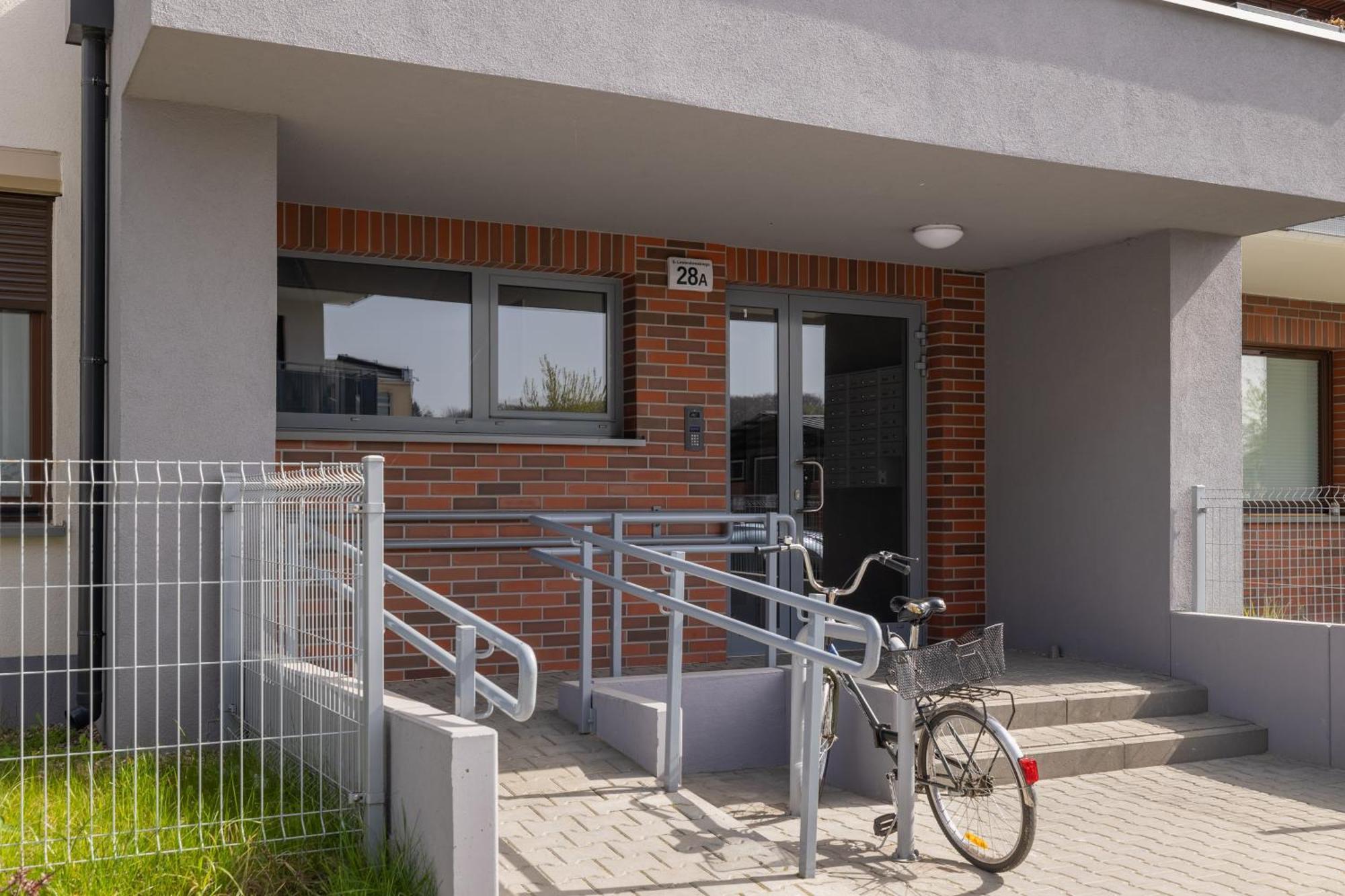 Ts Gold New Town Apartment & Free Private Parking شتشيتسين المظهر الخارجي الصورة
