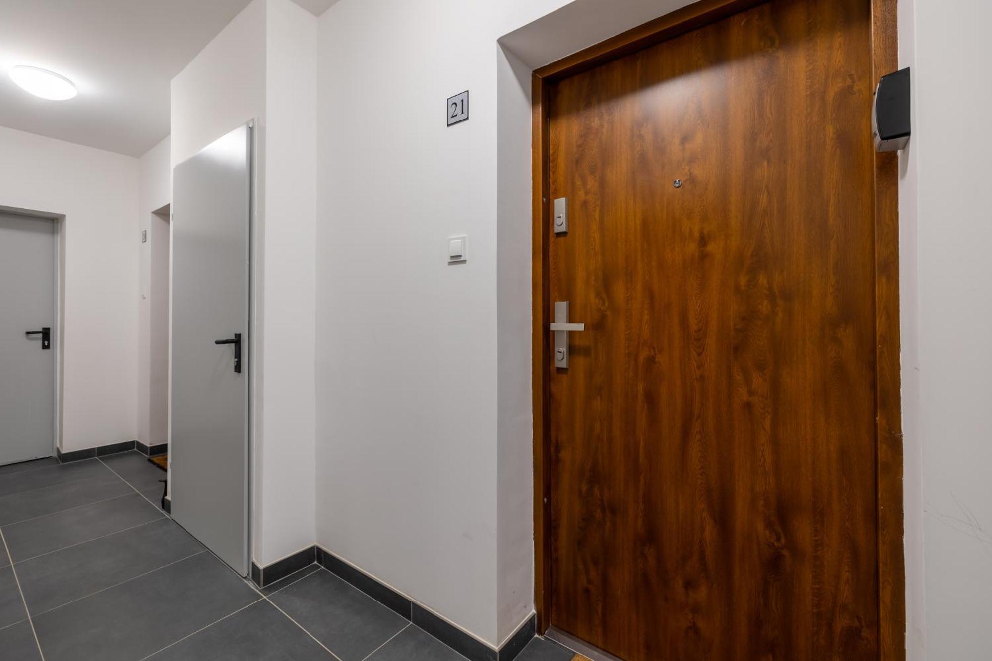 Ts Gold New Town Apartment & Free Private Parking شتشيتسين المظهر الخارجي الصورة