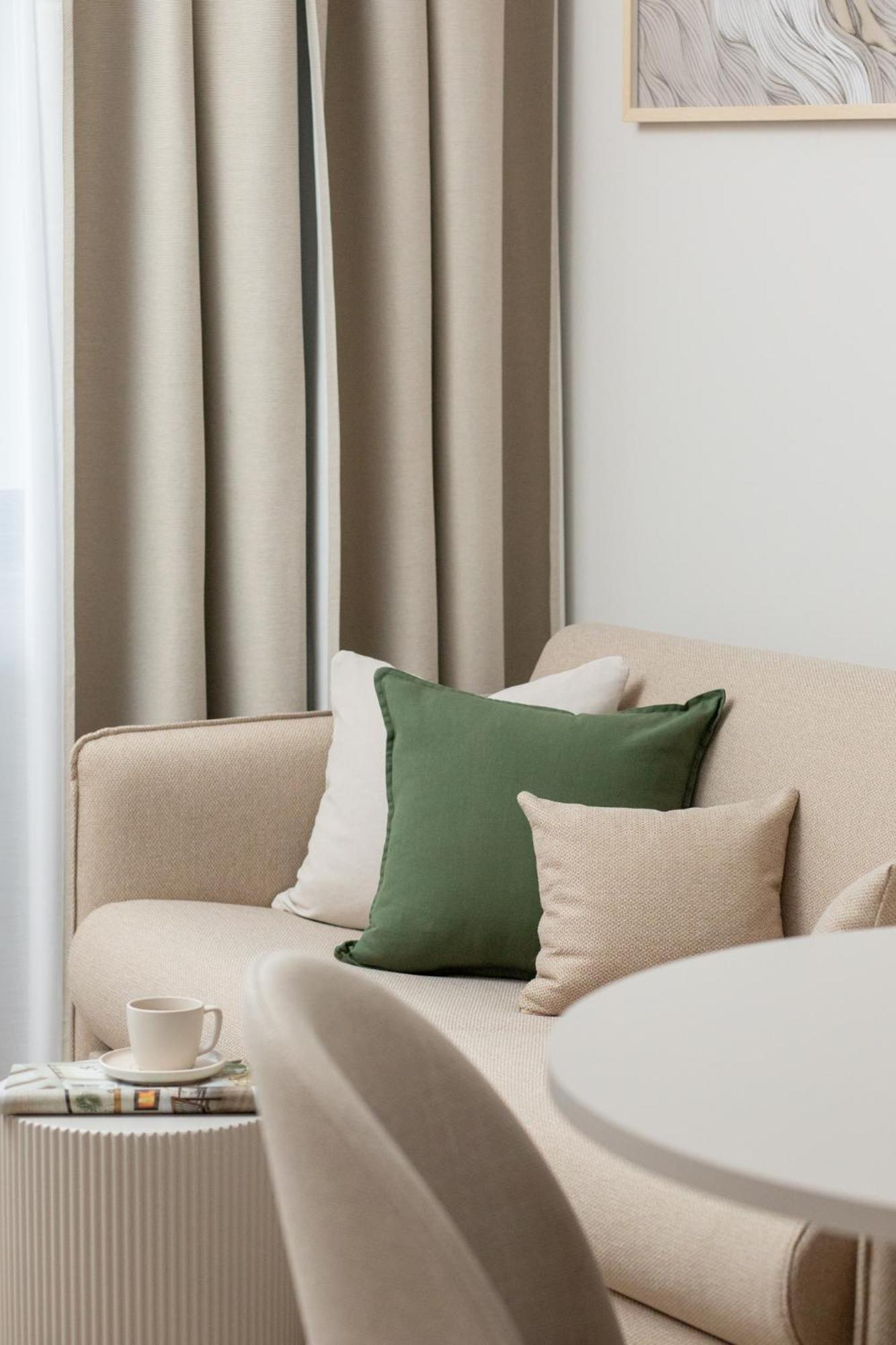 Ts Gold New Town Apartment & Free Private Parking شتشيتسين المظهر الخارجي الصورة